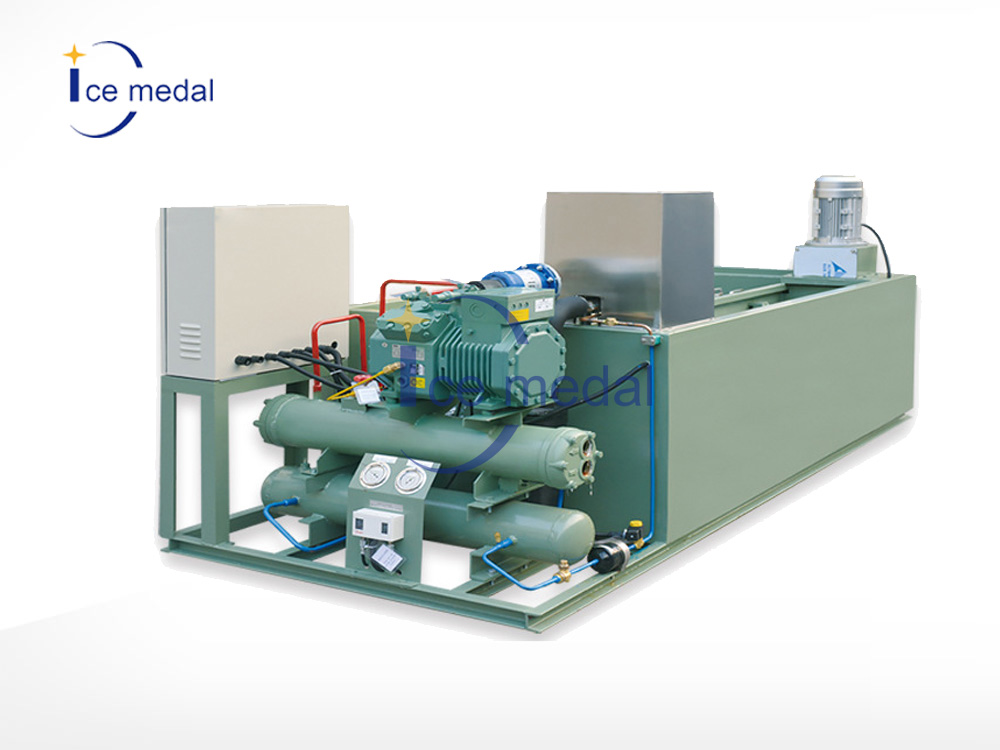 日產(chǎn)5-10噸鹽水式冰磚機(jī) 工業(yè)冰磚機(jī)